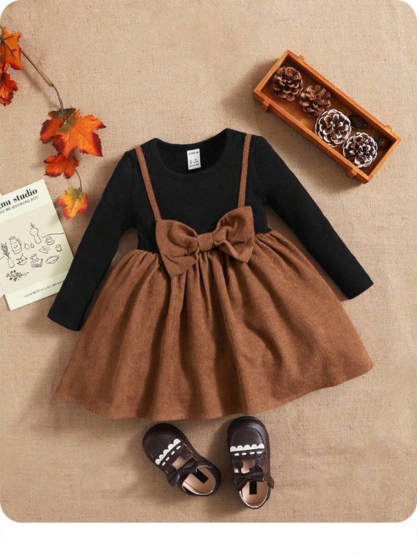 Vestido manga larga con tirantes